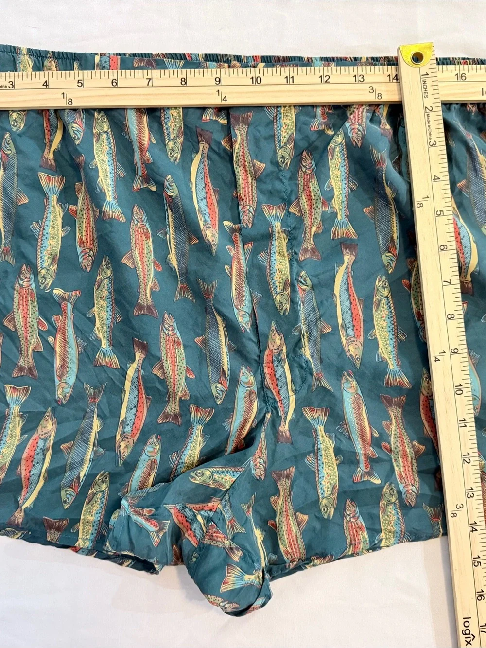 Vintage 90s JB Collection 100% Silk Trout Print Boxer Shorts – Size XL